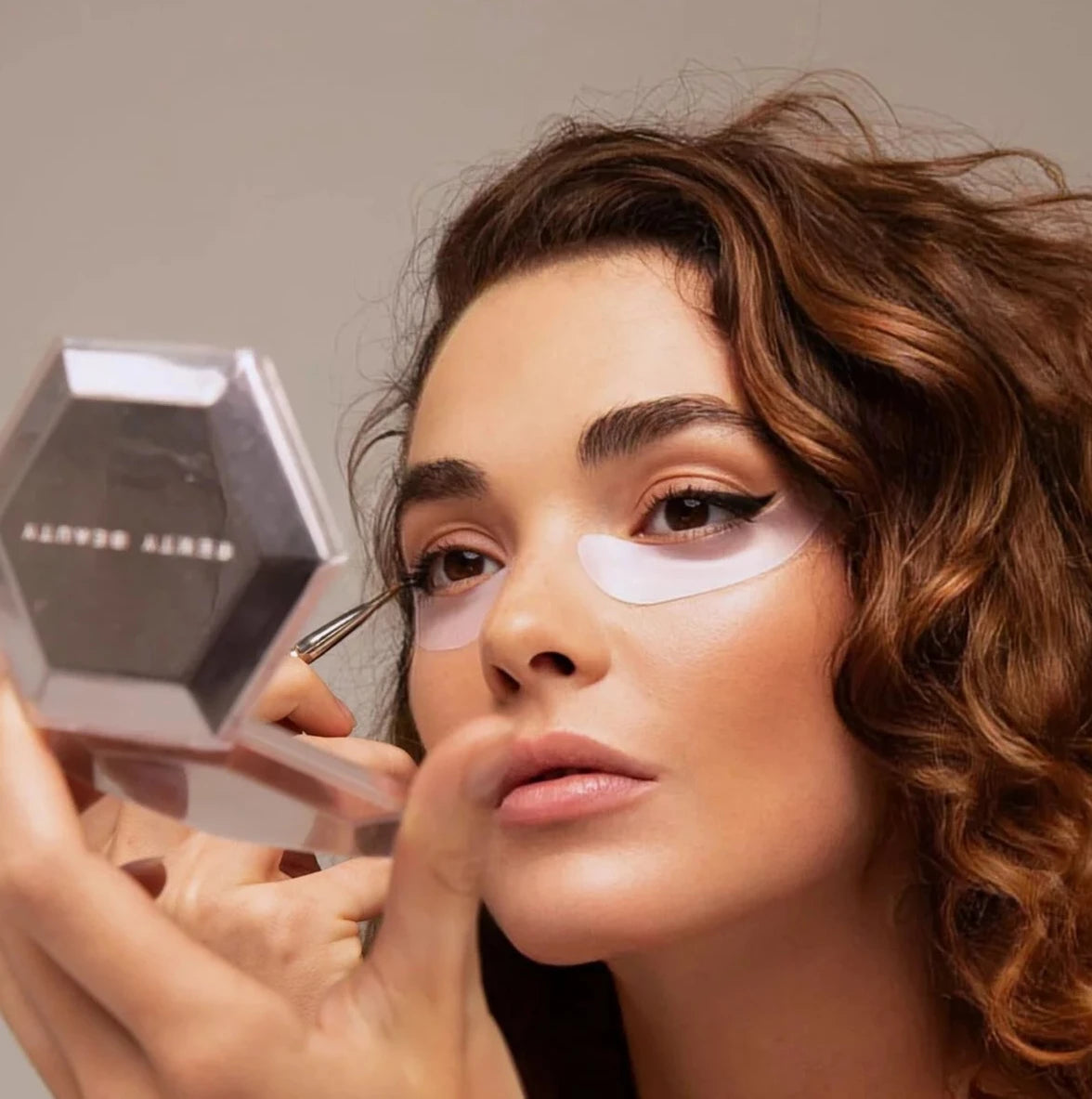 Katya Vinog® Undereye universal Pads in glimmer zart rosa